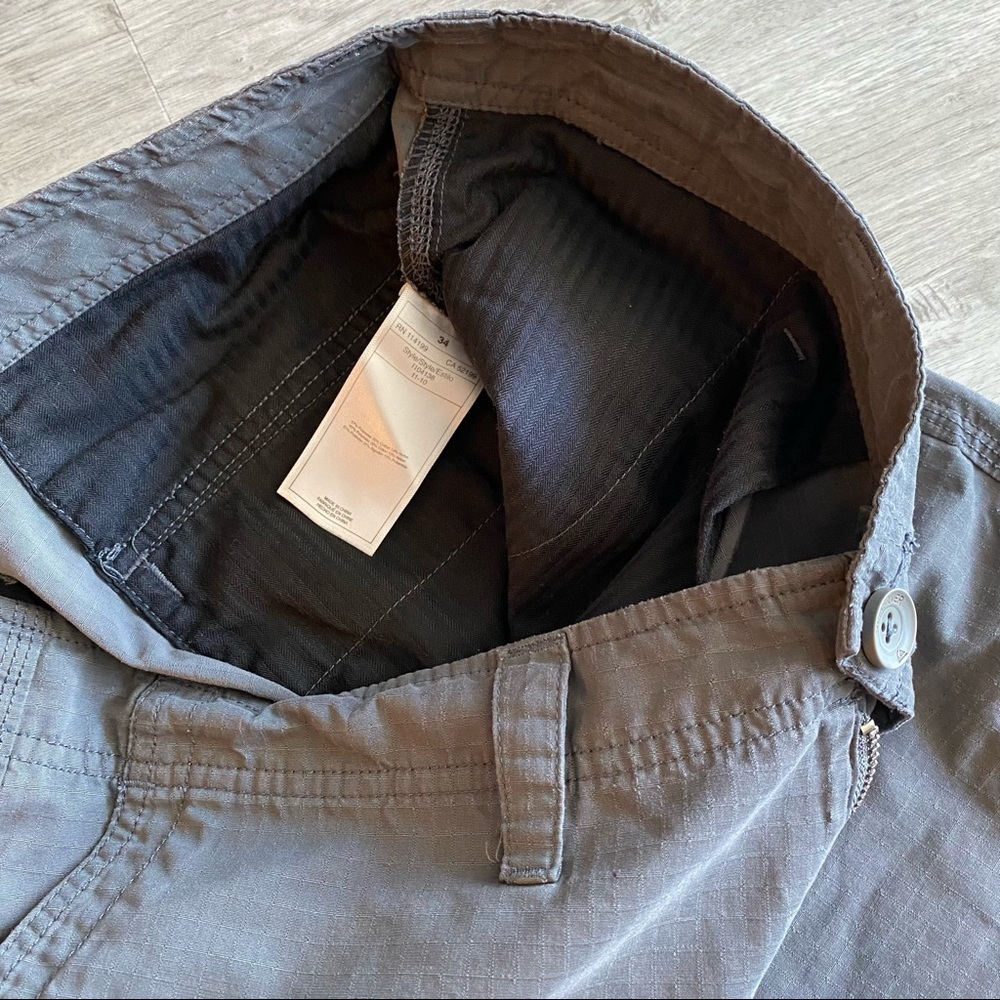 Men’s Quiksilver Shorts - Picture 9 of 13